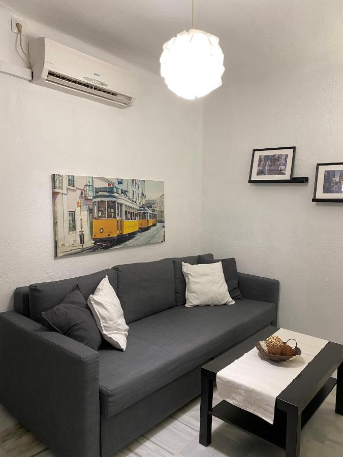 Beautiful Apartment In Historic City Center Séville Extérieur photo