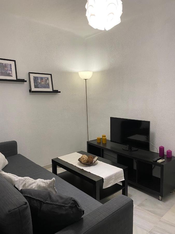 Beautiful Apartment In Historic City Center Séville Extérieur photo